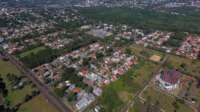 Plano Diretor de Foz vence em julho de 2027 e a revisão de R$ 2,1 milhões abre propostas em novembro