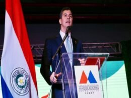 Presidente do Paraguai visa a geração de 100 mil empregos com a maquila