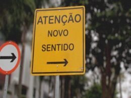Atenção motoristas! Rua Jorge Sanwais terá sentido único entre a Rua Tarobá e a Avenida JK