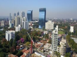 Presidente do Paraguai quer um país mais forte e integrado ao mundo