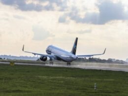 Aeroporto Internacional de Foz do Iguaçu espera cerca de 28 mil passageiros durante feriado de Finados