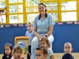 Prefeitura de Foz abre processo seletivo para professor de educação infantil