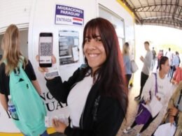 Menos tempo para cruzar as fronteiras com o pré-registro migratório tem sido um sucesso nesse verão entre viajantes