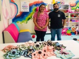 Projeto “Amigurumi”da Penitenciária III leva carinho em forma de naninhas ao Hospital Municipal