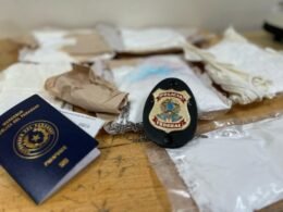 Preso no Aroporto de Foz passageiro Paraguaio com cocaína junto ao corpo