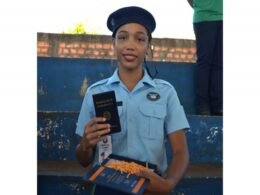 Aluna de colégio cívico-militar vence no Paraná o concurso de redação do Senado