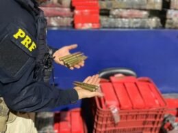 Apreendida munição de grosso calibre junto com maconha na região de fronteira no Paraná