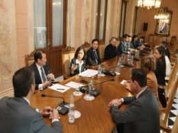 Depois da renomada empresa taiwanesa Masterbus que já esta em tramites de instalação, novos empresários taiwaneses demonstram interese em estabelecer suas empresas no Paraguai