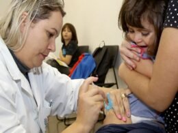 Após casos na Argentina, Saúde reforça vigilância contra sarampo em todo Paraná