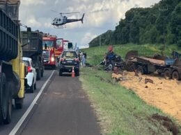 Acidente na BR-277 em Céu Azul deixa motorista de caminhão gravemente ferido