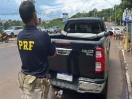 Recupera Hilux roubada durante fiscalização na BR-277