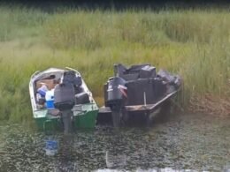 Apreendidos dois barcos com cigarros contrabandeados no Lago de Itaipu