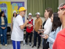Com apoio da Itaipu, projeto AprenDIZ Poesia mobiliza 40 jovens de Foz do Iguaçu