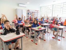 Foz do Iguaçu abre 200 vagas para professores em novo Processo Seletivo Simplificado