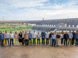 Itaipu recebe prefeitos da Associação dos Municípios Centro Sul do Paraná