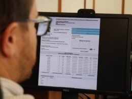 Novo modelo digital de notas fiscais em serviços de comunicação é adotado no Paraná