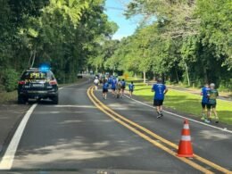 PRF reforça segurança e trânsito na 16ª Meia Maratona das Cataratas