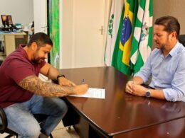 Câmara de Foz empossa Alan Guerra, novo servidor da Casa
