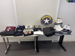 Apreendidos cerca de R$ 95 mil em roupas de luxo no Aeroporto Internacional de Foz do Iguaçu