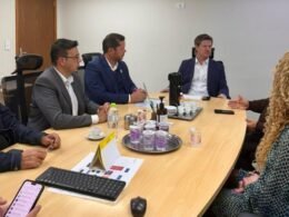 Vereador Paulo Debrito intermedia Centro de Educação no Trânsito com novo chefe do Detran-PR