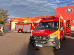 Foz recebe novos veículos para reforçar atendimentos de emergência do Corpo de Bombeiros