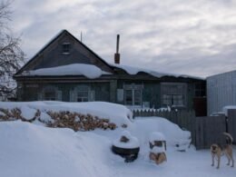 Frio de -62°C congela até o ar, mas essa família de 22 filhos vive ali todos os dias