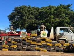 Mais de uma tonelada de drogas é apreendida em embarcação no lago de Itaipu
