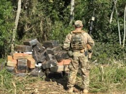 Apreendidas 2,5 toneladas de maconha durante patrulhamento no lago de Itaipu