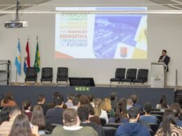Diretor da Itaipu destaca protagonismo do setor público brasileiro em ciência e inovação