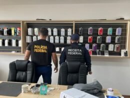 Polícia Federal deflagra Operação DISPHONIA contra comércio irregular de smartphones
