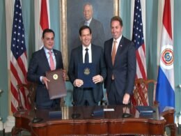 Paraguai poderá receber pedidos de asilo de imigrantes para os EUA