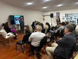 Foz lança campanha para coibir abusos e proteger médicos na emissão de atestados