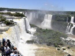 Parque Nacional do Iguaçu supera marca de 155 mil visitantes e alcança maior agosto da história