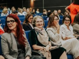 Mulheres em Movimento reconhece contribuição feminina nos espaços de poder