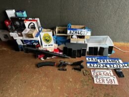 Operação em Foz do Iguaçu leva à prisão de 11 suspeitos e apreensão de veículos e armas
