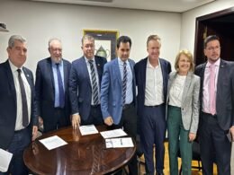 Comissão de Saúde aprova projeto de Marcio Pacheco que obriga hospitais a informar dados sobre abortos no Paraná