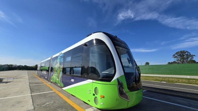 Inicia instalação dos ímãs que guiarão o Bonde Urbano Digital no Paraná
