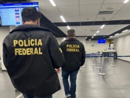Passageiro é detido pela PF com eletrônicos e medicamentos contrabandeados no Aeroporto de Foz