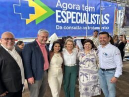 Carreta “Agora tem Especialidades” permanecerá em Foz do Iguaçu para 60 dias