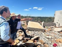 Diretor da Itaipu percorre áreas destruídas e anuncia reforço às ações de recuperação