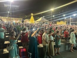 A magia do Natal ilumina Foz do Iguaçu na abertura oficial das festividades