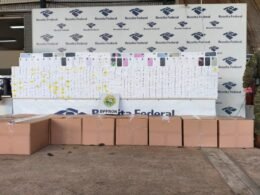 Homem é preso com quase 3 mil iPhones avaliados em mais de R$ 20 milhões