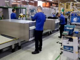 Piso salarial do Paraná chega a R$ 2.407,90 e segue como o maior do Brasil