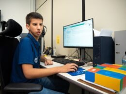 Itaipu integra jovem neurodivergente ao PIIT em parceria com a Apae