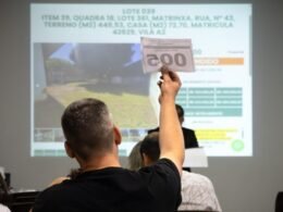 Itaipu arrecada R$ 9,6 milhões em leilão de casas da Vila A