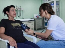 Saúde de Foz pede atualização de dados para reduzir faltas em consultas
