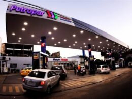 Combustíveis sobem no Paraguai, mas continuam acessíveis, diz Petropar