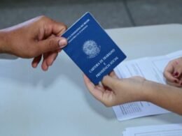 Vagas de emprego da Agência do Trabalhador de Foz nesta terça-feira (14)