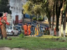 Bairros da região Oeste recebem serviços e ações contra dengue