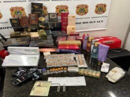 Preso passageiro com medicamentos contrabandeados no Aeroporto de Foz